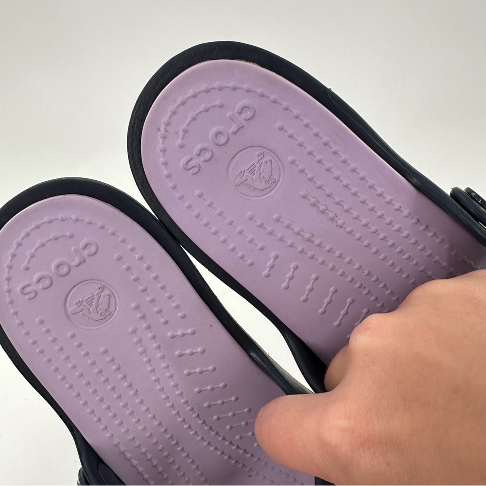Crocs womens sandals size 6 blue purple outdoors water
slip on slides - Picture 12 of 13